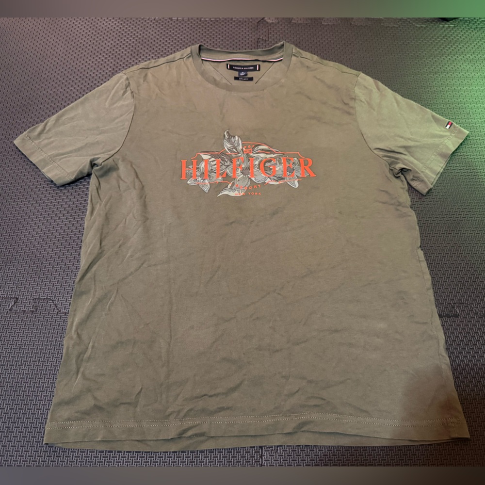 Tommy Hilfiger Sage Green Men's Tee with Orange Logo